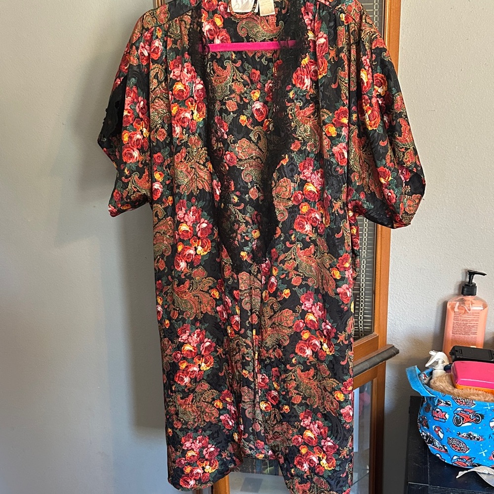 Delicates Vintage Black and Red Floral Robe